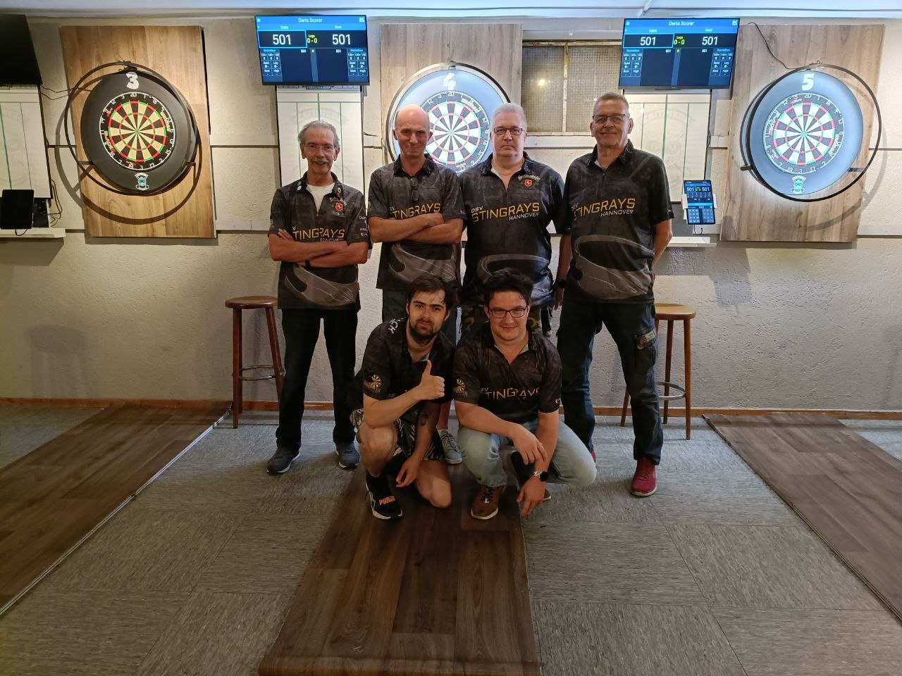Teamfoto folgt